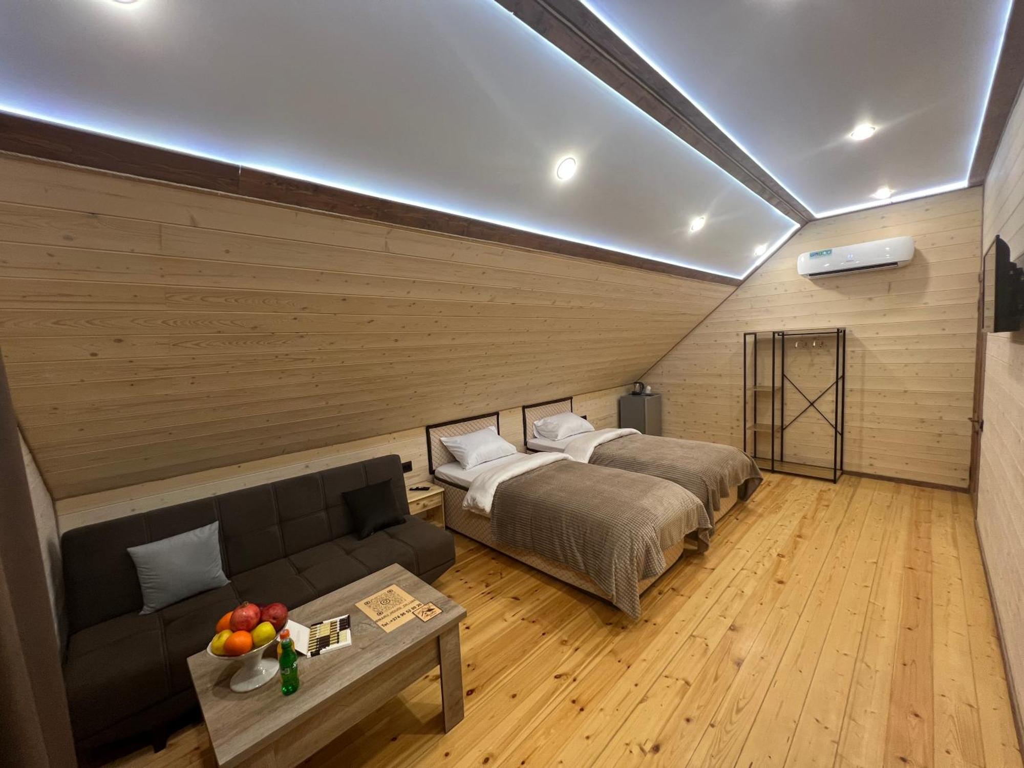 Отель Maru House Дилижан Экстерьер фото